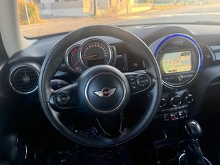 Mini Cooper D 2017 AUTOMATIC-thumb-34