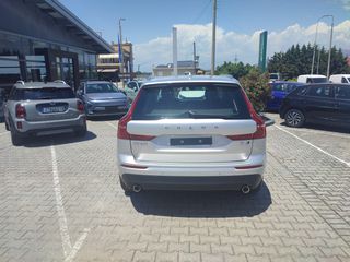 Volvo XC 60 2018 MOMENTUM-thumb-6