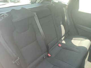 Volvo XC 60 2018 MOMENTUM-thumb-43