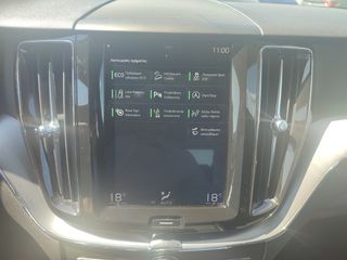 Volvo XC 60 2018 MOMENTUM-thumb-19