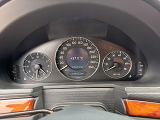Mercedes-Benz E 240 2005 ELEGANCE-thumb-16
