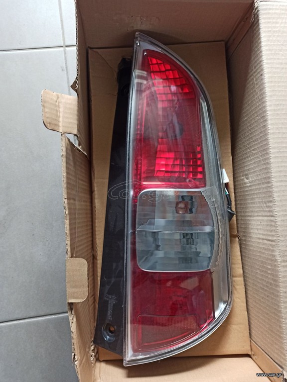 ΦΑΝΟΣ ΠΙΣΩ ΔΕ SIRION 2005-
