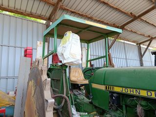 Τρακτέρ John Deere 1982 2040-thumb-8