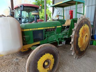 Τρακτέρ John Deere 1982 2040-thumb-9