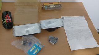 peugeot 106 S2 long range fog lights kit +, wiring loom + bulbs genuine 9682.91 καινούργια φουλ σετ (η συσκευασία είναι κατεστραμμένη )