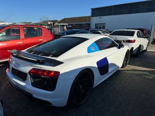 Audi R8 2017 R8 V10 PLUS INDIVIDUAL-thumb-1