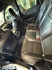 Volvo XC 60 2018-thumb-13