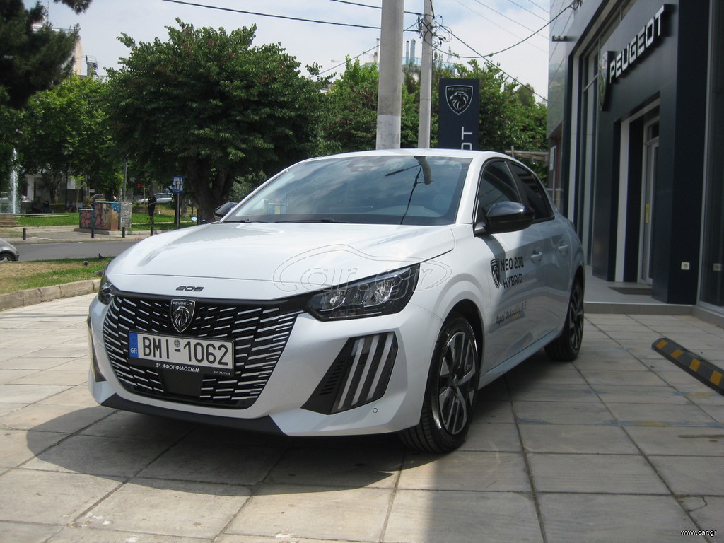 Peugeot 208 2026 HYBRID 110 e-DCS6 STYLE PLUS