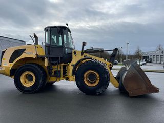Φορτωτής Με Λάστιχα New Holland 2008 W 270 B-thumb-3