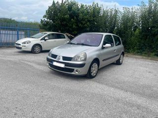 Renault Clio 2005