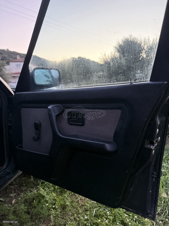 Ταπετσαρίες πόρτας bmw e30