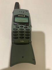 Sony Ericsson T28s λειτουργικό και σε πολύ καλή κατάσταση