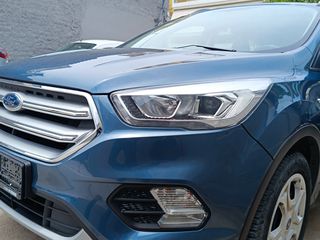 Ford Kuga 2019-thumb-1