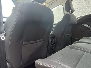 Ford Kuga 2019-thumb-21
