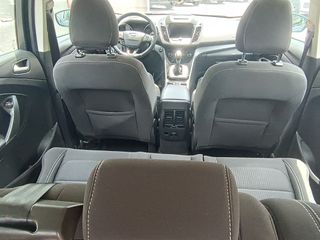Ford Kuga 2019-thumb-23