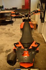 KTM 690 Enduro 2008-thumb-9