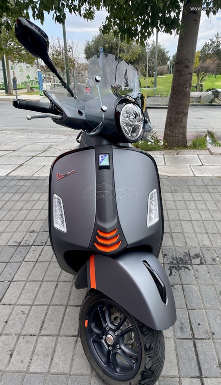 Vespa GTS 125 2025