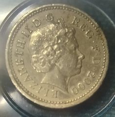 Coins συλλεκτικό κομμάτι one pound τού 2000 Αγγλίας Αν θέλετε να δείτε όλες τις αγγελίες μου πατήστε κάτω από το όνομα μου ευχαριστώ για το χρόνο σας
