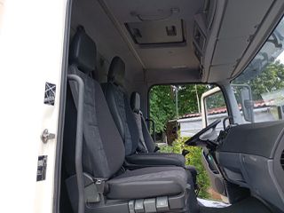 Ποτάδικο Mercedes-Benz 2010 1222-thumb-8