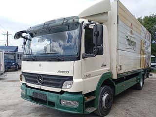 Ποτάδικο Mercedes-Benz 2010 1222-thumb-35