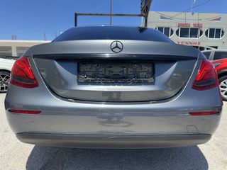 Mercedes-Benz E 200 2020-thumb-7