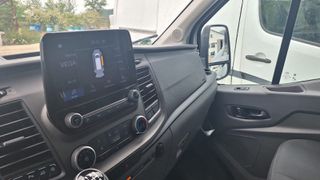 Ford Transit 2022-thumb-5
