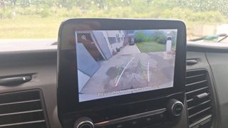 Ford Transit 2022-thumb-10