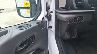 Ford Transit 2022-thumb-22