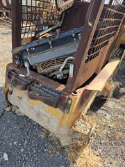 CAT 226. Πωλούνται ανταλλακτικά.-thumb-1