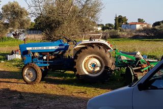 Τρακτέρ Ford 1980 NEW HOLLAND 3000-thumb-1