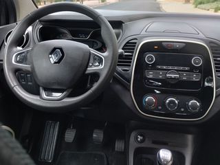 Renault Captur 2019 Renault Captur 2019   12/2019-thumb-15