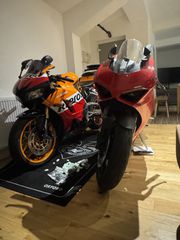Honda CBR 600RR 2015-thumb-2