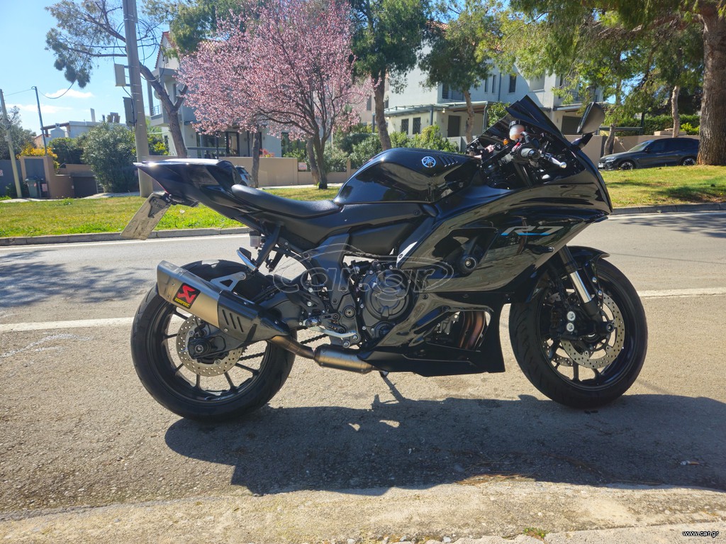 Yamaha YZF - R 7 2023