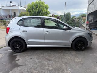 Volkswagen Polo 2013-thumb-4