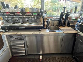 Inox πάγκος Coffee Bar/πόστο παρασκευής καφέ με γουρνα-βρυση & Ψυκτη νερου Neo Metal