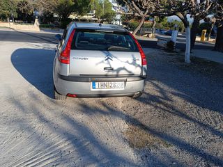 Citroen C4 2007-thumb-5