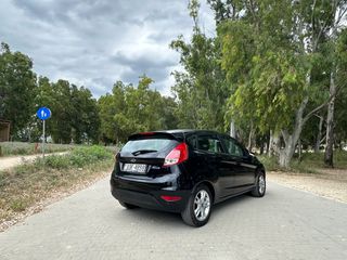 Ford Fiesta 2016-thumb-7