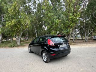 Ford Fiesta 2016-thumb-9