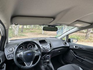 Ford Fiesta 2016-thumb-18