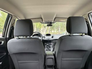 Ford Fiesta 2016-thumb-21