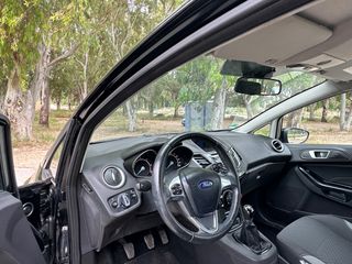 Ford Fiesta 2016-thumb-25