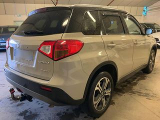 Suzuki Vitara 2017 1.6 DDiS Privilege 4x4-thumb-16