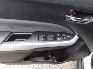 Suzuki Vitara 2017 1.6 DDiS Privilege 4x4-thumb-23