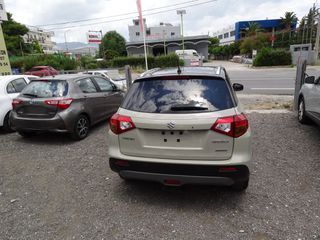 Suzuki Vitara 2017 1.6 DDiS Privilege 4x4-thumb-11