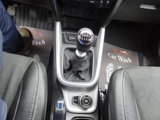 Suzuki Vitara 2017 1.6 DDiS Privilege 4x4-thumb-24
