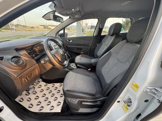 Renault Captur 2018-thumb-16