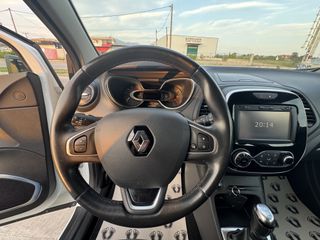 Renault Captur 2018-thumb-21