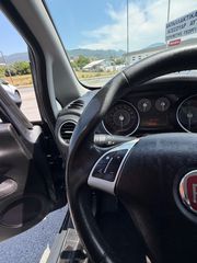 Fiat Grande Punto 2017-thumb-12