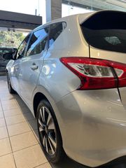 Nissan Pulsar 2016-thumb-10