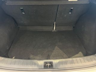 Nissan Pulsar 2016-thumb-12